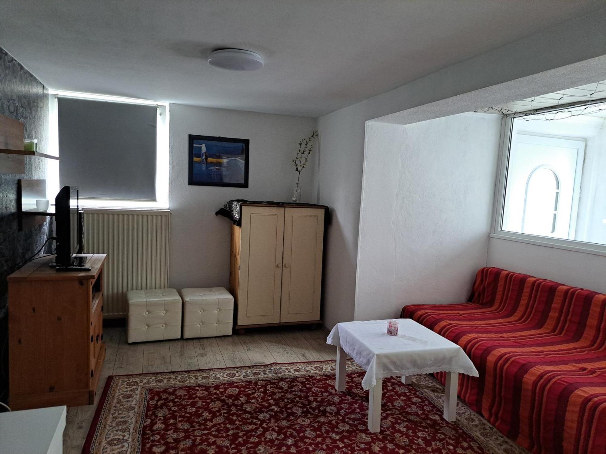 Nensi Apartment Ehekirchen Екстериор снимка